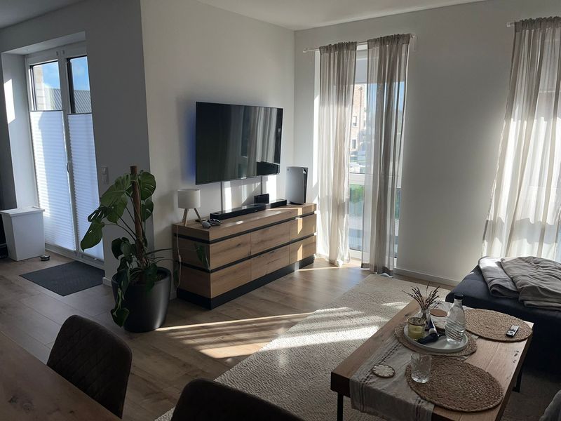 Neuwertige 3-Zimmer-Wohnung in Berne.